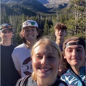 Meet your Posher, Jaylen